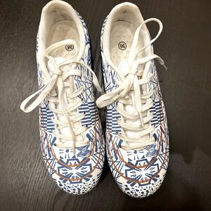 Roniluu Soccer Cleats / Football Boots